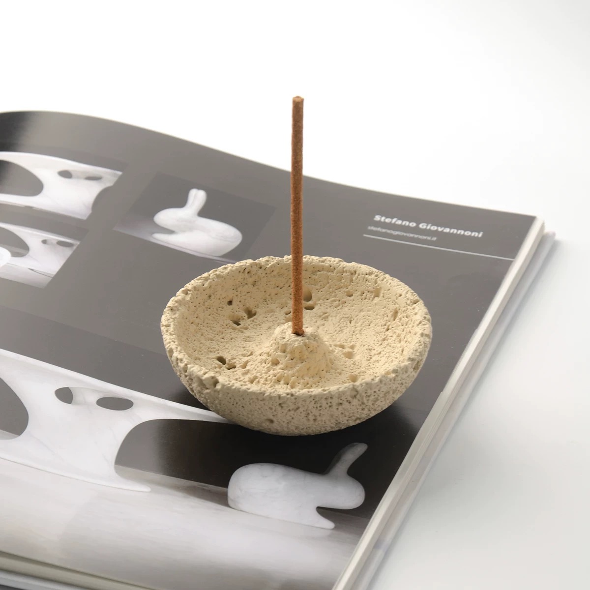 Meteorite Texture Cement Incen - Incense Stick Holder ulasan dan harga