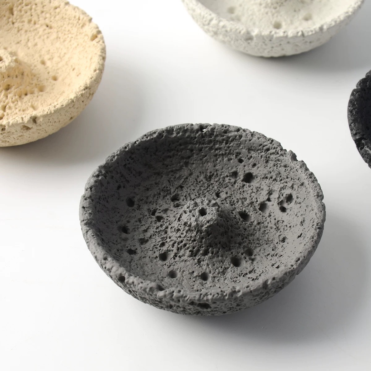 Meteorite Texture Cement Incen - Incense Stick Holder ulasan dan harga